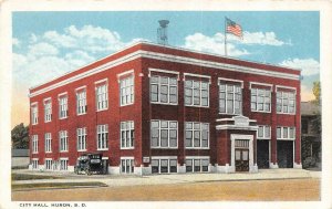 HURON, SD South Dakota  CITY HALL~Early Car  BEADLE COUNTY  c1920's Postcard