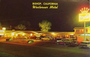 WESTERNER MOTEL Bishop, CA Inyo Co. Night View Roadside c1960s Vintage Postcard