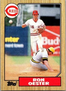 1987 Topps Baseball Card Ron Oester Cincinnati Reds sk3308