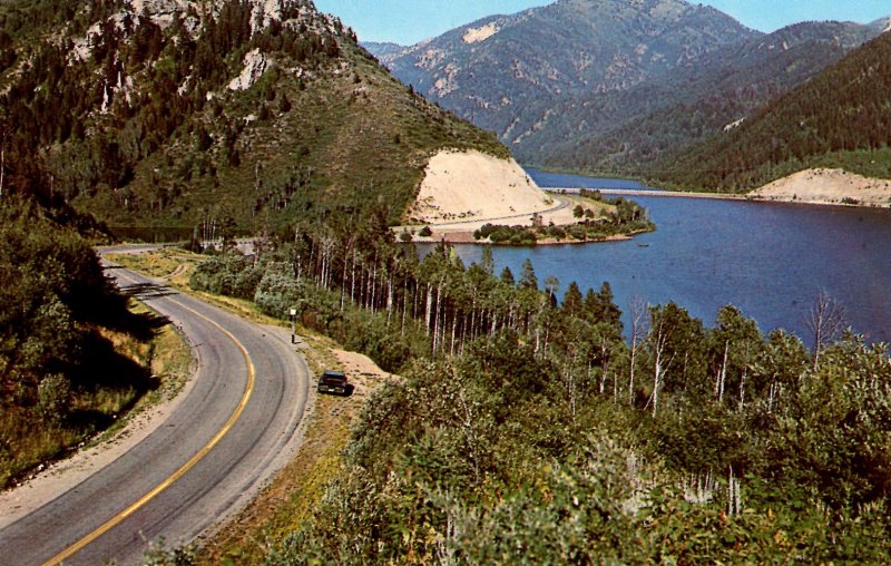 ID - Palisade Reservoir along Highway 26