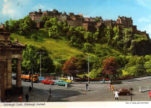 POSTCARD. SCOTLAND. Edinburgh Castle.