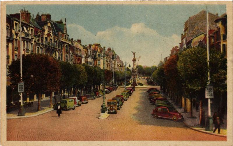 CPA REIMS - Place Drouet (277325)