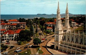 VINTAGE POSTCARD STREET SCENE INTERSECTION FREDERICO BOYD AVE PANAMA 1960s TEAR