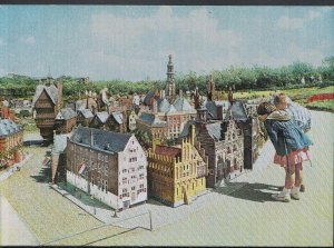 Netherlands Postcard - Model Village, Miniatuurstad,, Madurodam, Den Haag  RR12