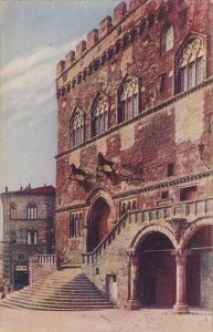 Italy Perugia Particolare del Palazzo Municipale