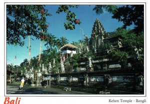 VINTAGE CONTINENTAL SIZE POSTCARD THE KEHEN TEMPLE AT BANGLI BALI INDONESIA