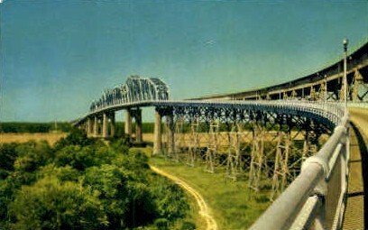 Huey P. Long Bridge - New Orleans, Louisiana LA