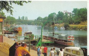 Cheshire Postcard - The Groves - Chester - Ref 6053A