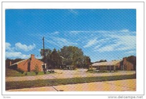 Exterior, Capitol Motel, Williamsburg,  Virginia,  40-60s