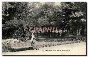 Paris - 7 - Parc Monceau - woman in period clothing Old Postcard