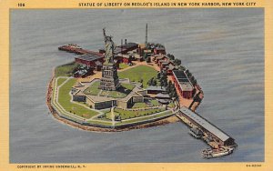 Statue of Liberty Post Card New York City, USA Unused