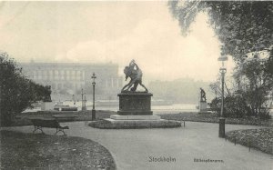 SWEDEN STOCKHOLM BALTESPANNARNE STATUE POSTCARD