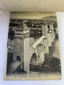 France Cahors book folder of 12 detachable vintage postcards