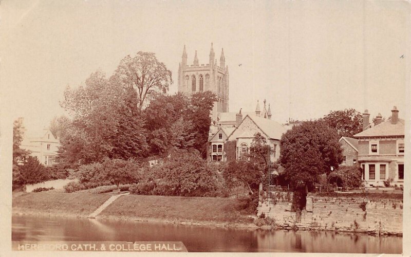 HEREFORD  HEREFORDSHIRE ENGLAND~CATHEDRAL & COLLEGE HALL~REAL PHOTO POSTCARD