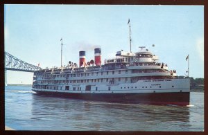 h154 - Steamer TADOUSAC Postcard 1960s Saguenay Cruise Line