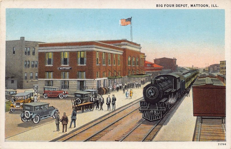 Big Four Railroad Depot Train Mattoon Illinois 1920s postcard