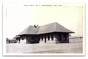 Frisco Depot 700 N. Independence Enid Okla. Oklahoma Postcard Railroad