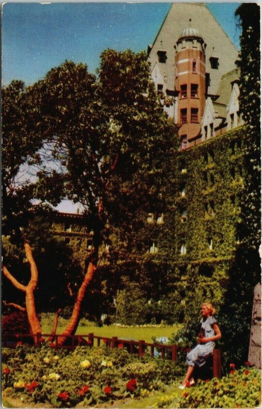 Empress Hotel Gardens Victoria BC Blonde Woman Unused Vintage Postcard F91