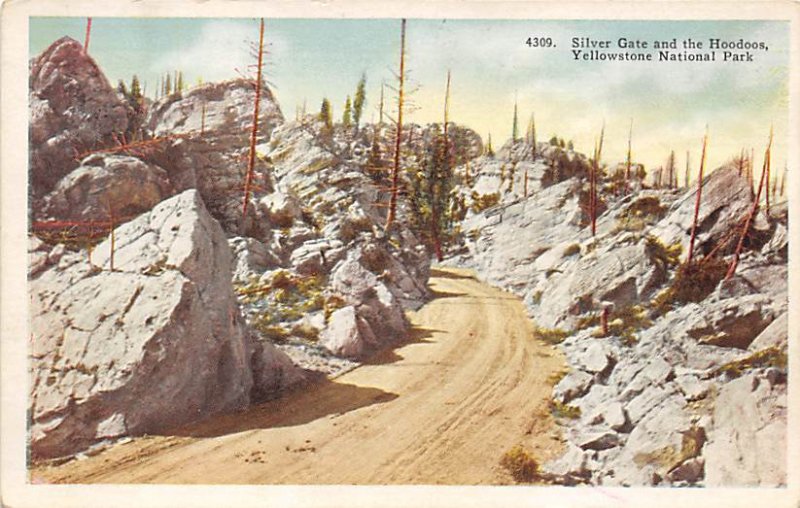 Silver Gate & the Hoodoos Yellowstone National Park, Wyoming, USA