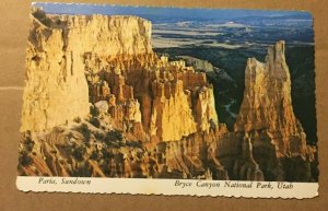 VINTAGE UNUSED POSTCARD PARIA, SUNDOWN, BRYCE CANYON NATIONAL PARK, UTAH