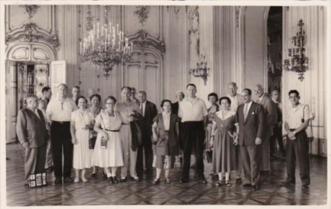 Austira Vienna Schoenbrunn Castle Group Portrait Real Photo