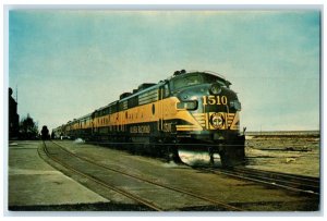 The Alaska Railroad Streamliner Aurora Anchorage Station Fairbanks AK Postcard