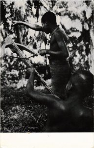 PC INDIGENOUS PEOPLE HUNGTING CONGO HUNTING SPORT (a34898)