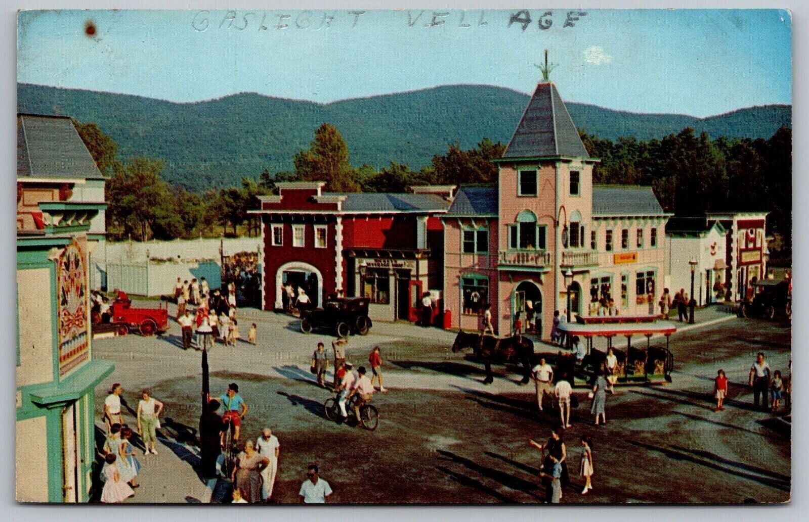 Lake New York Gaslight Village Historic Landmark Chrome WOB WOF