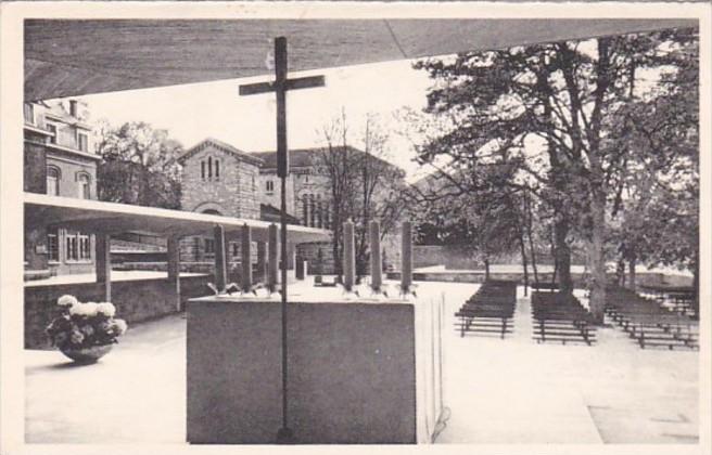 Belgium Beauraing La Chapelle monumentale vue du Jardin des apparitions 1955
