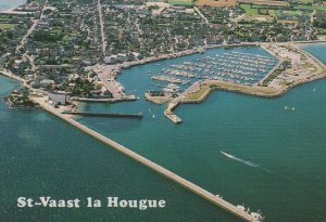 France Postcard - Aerial View of St-Vaast La Hougue (Manche) RR8671