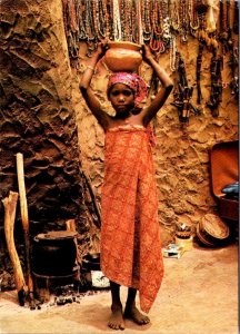 Kano, Nigeria   YOUNG GIRL MARKET TRADER  Pottery/Jewelry/Crafts  4X6 Postcard