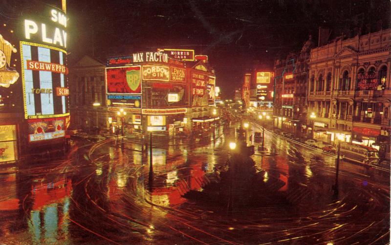 UK - England, London. Piccadilly at Night