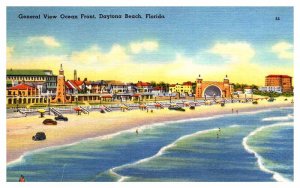 Postcard BEACH SCENE Daytona Beach Florida FL AT6719