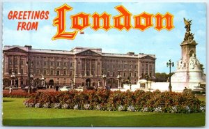 Postcard - Buckingham Palace - Greetings From London, England