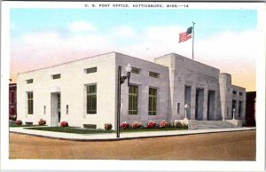 Postcard BUILDING SCENE Hattiesburg Mississippi MS AM1221