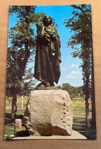 UNUSED PC - SAKAKAWEA (BIRD WOMAN) STAUTE, GUIDED LEWIS & CLARK, BISMARCK N. DAK