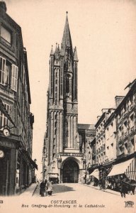 Vintage Postcard 1910's Rue Geoffroy-de-Montbray et la Cathedrale Countances FR