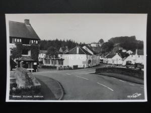 Devon EXFORD Village shows WHITE HORSE HOTEL Old RP Postcard by Walter Scott EE3