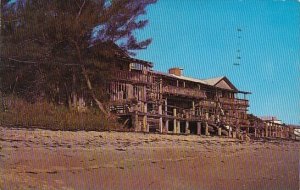 The Driftwood A Hotel For Beachcombers 1961