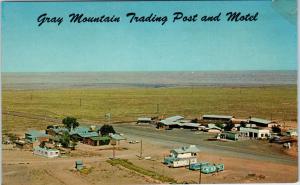 GRAY MOUNTAIN, AZ Arizona  View TRADING POST & MOTEL   c1960s  Cars   Postcard