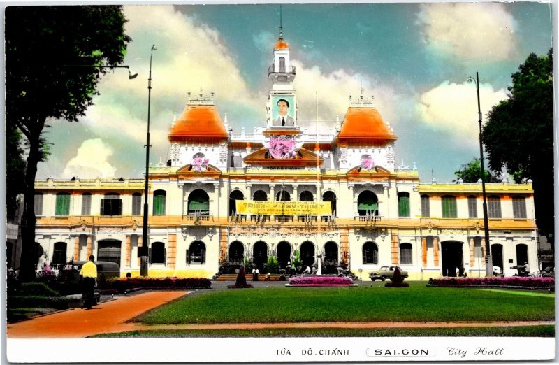 VINTAGE POSTCARD RPPC REAL PHOTOGRAPH OF THE SAIGION CITY HALL VIETNAM c. 1955