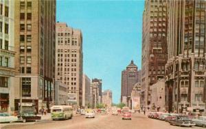 Autos Chicago Illinois Michigan Avenue Postcard Wrigley Building Teich 1277 Bus