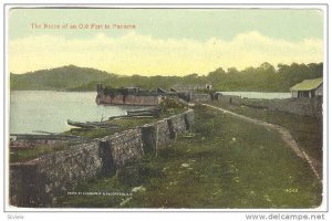 The Ruins of an Old Fort in Panama,00-10s