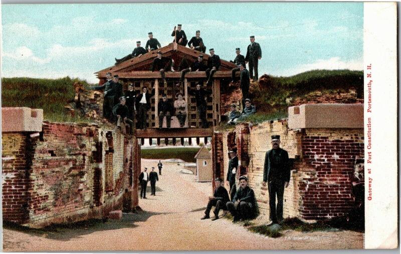 Gateway at Fort Constitution Soldiers Portsmouth NH UDB Vintage Postcard O09