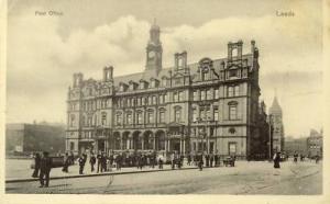 LEEDS WEST YORKSHIRE POST OFFICE UK Postcard