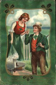 ST PATRICK'S DAY Young Irish Man and Woman Romance c1910 Postcard