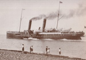 PS Mona Isle III Ship at Fleetwood to Douglas Isle Of Man Postcard