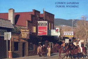 VINTAGE CONTINENTAL SIZE POSTCARD MAIN STREET DUBOIS WYOMING STREET SCENES SIGNS