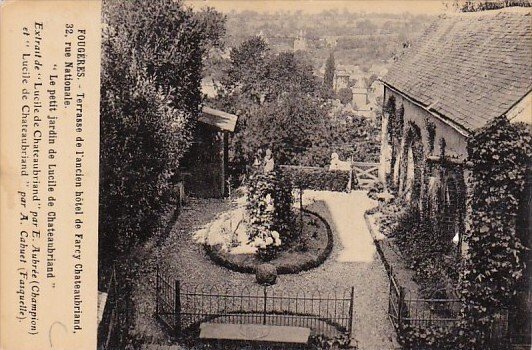 Fraance Fougeres Terrasse de l'ancien hotel de Farcy Chateaubriand