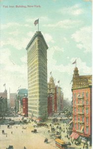 New York Flat Iron Building, Streetcars. Horse Carriages 1908 Postcard Used